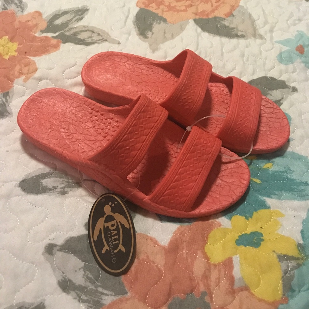 Pink Pali Hawaiian Sandals