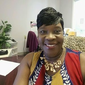 Meet your Posher, Bobbie