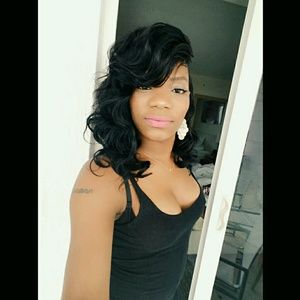 Meet your Posher, Sade