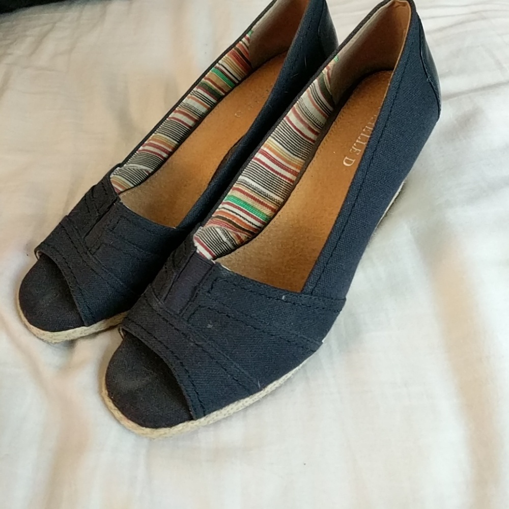🌟🌟 Comfortable Navy Blue Wedges