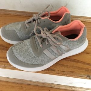 Adidas supercloud sneakers 👟