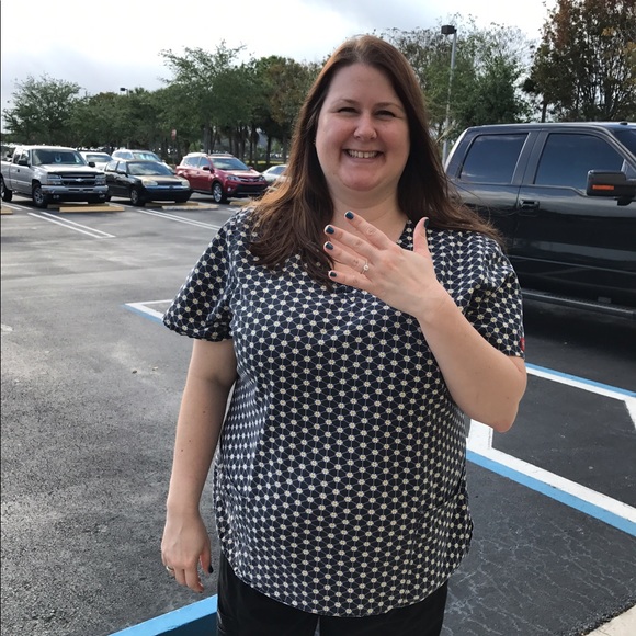 Meet your Posher, Amy - Picture 2 of 2