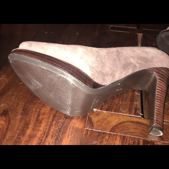 Nine West suede heels - Picture 3 of 3