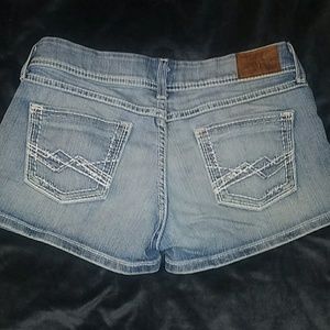 BKE Sabrina Shorts