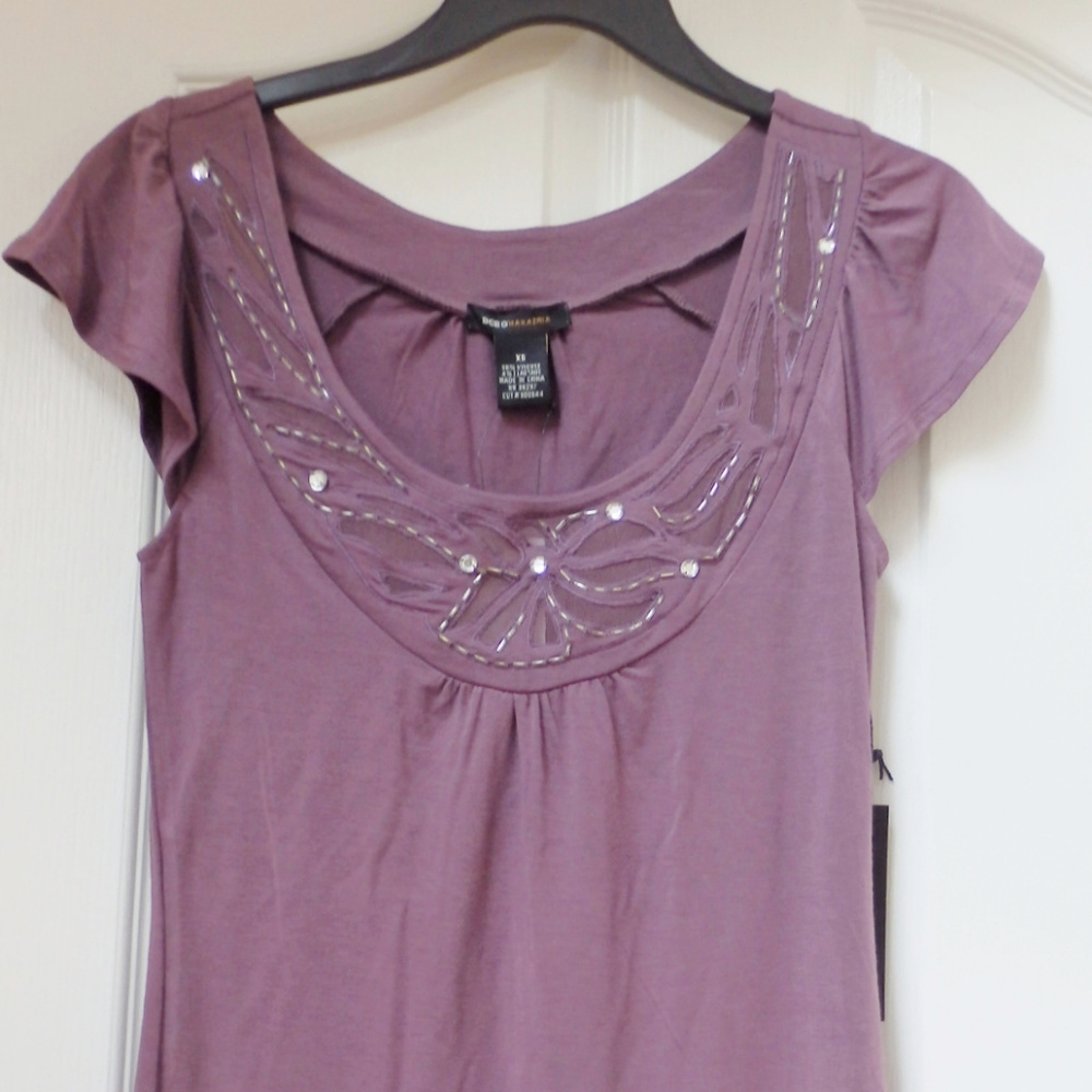 NWT- BCBG Maxazria XS Top in Amethyst