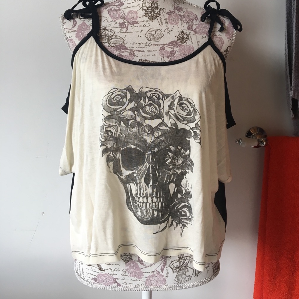 Skull tank top