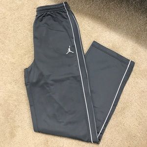 JORDAN sweatpants Gray and White Athletic Youth XL