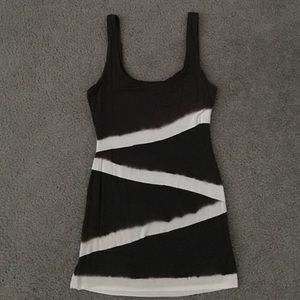 Pretty grey and white top