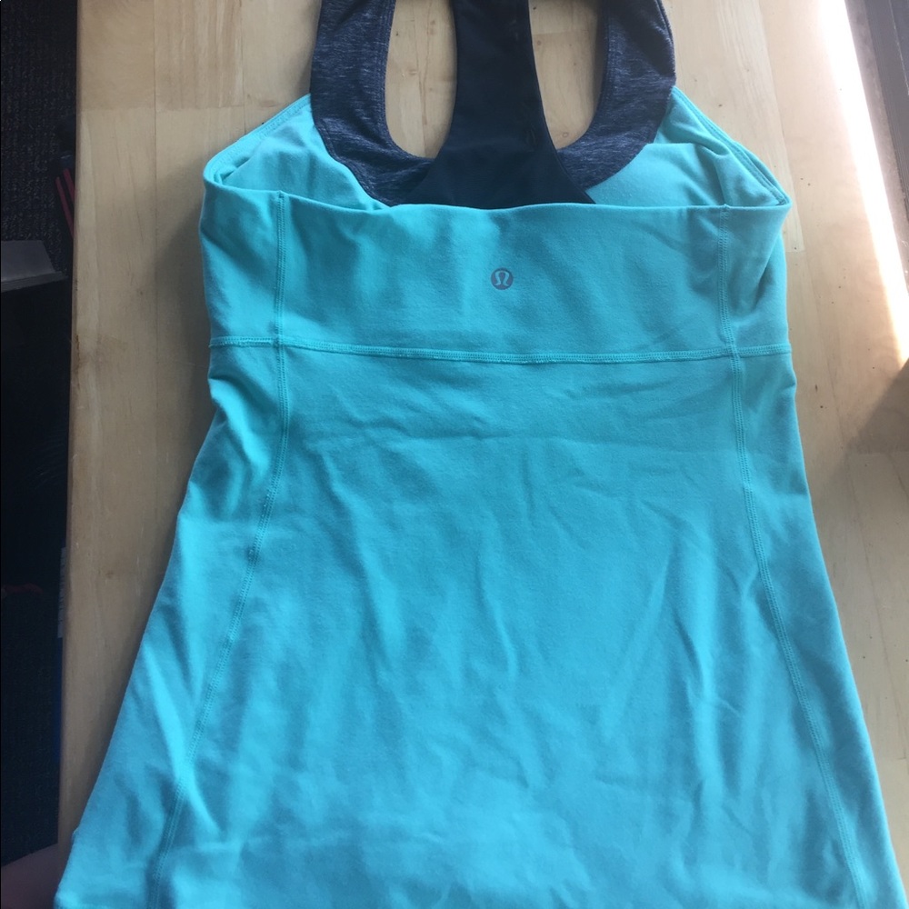 Lululemon scoop neck tank top NWOT
