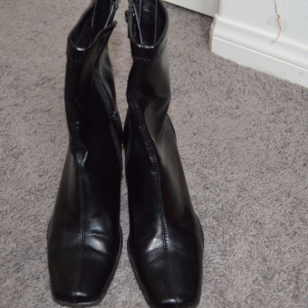 Aerosoles Black Boots