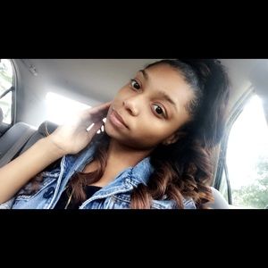 Meet your Posher, Shaniya