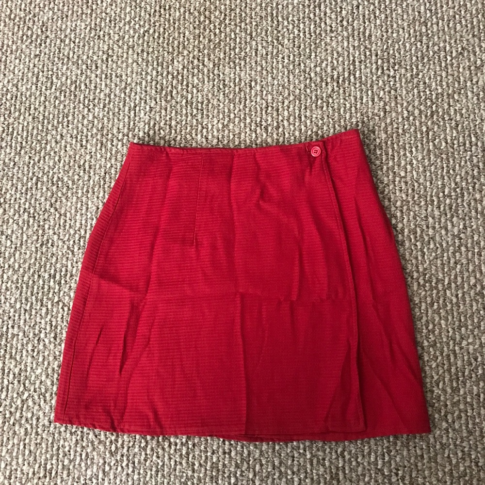 Red wrap skirt ❤️