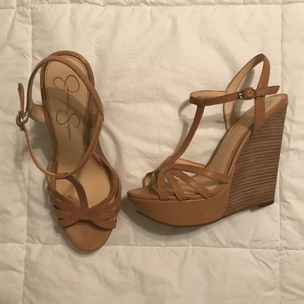 Jessica Simpson nude wedges