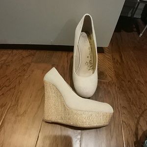 Tan wedges