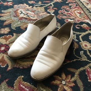 Size 8 Vintage White Leather Loafers