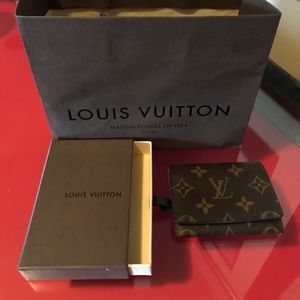 Authentic Louis Vuitton card holder.