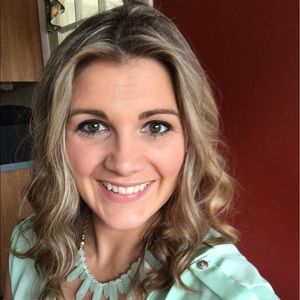 Meet your Posher, Darcie
