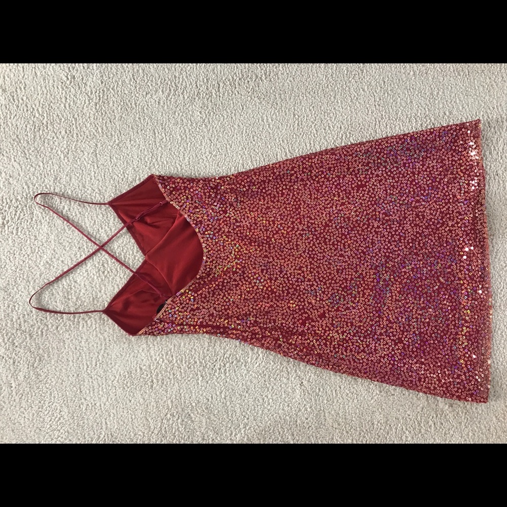 Betsey Jonson Size 4 Red Sequins Dress