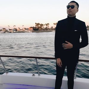 Meet your Posher, Curtis