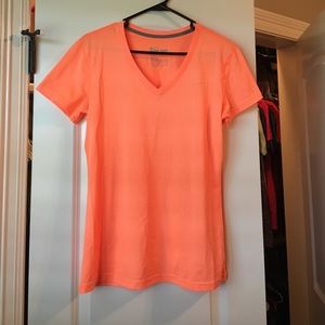 Nike Dri-Fit Short Sleeve Shirt. Like New.