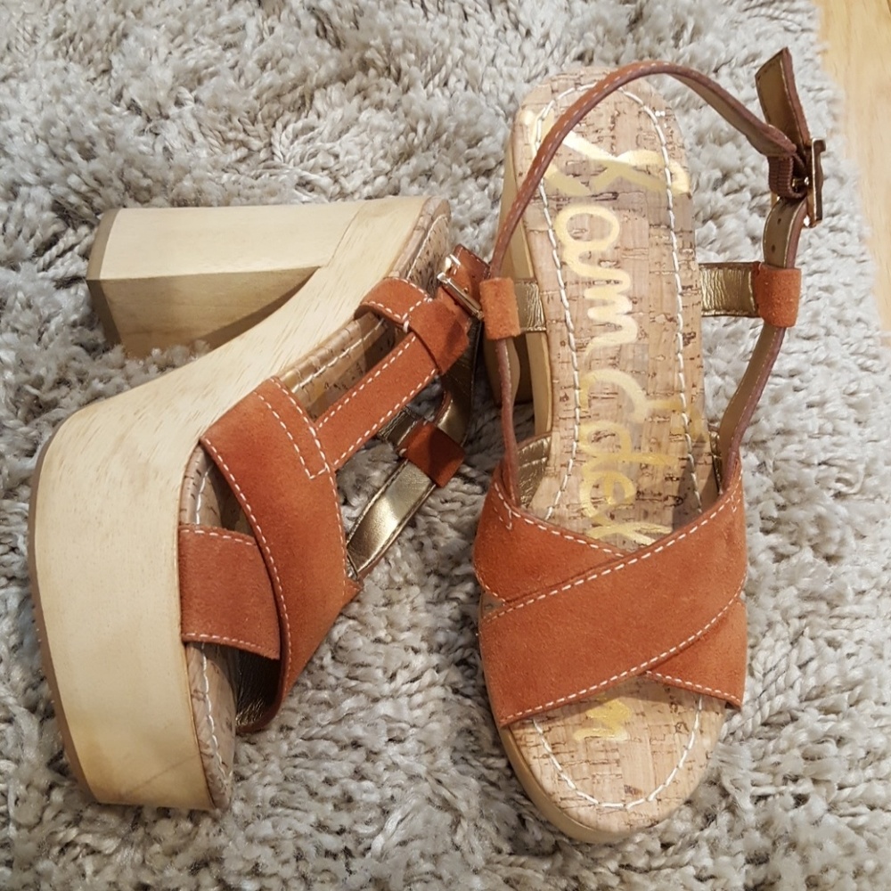Real wood platform sandals