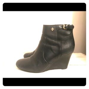 Tory Burch ankle wedge boots black