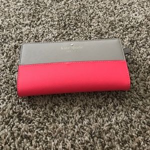 Kate spade Stacy wallet