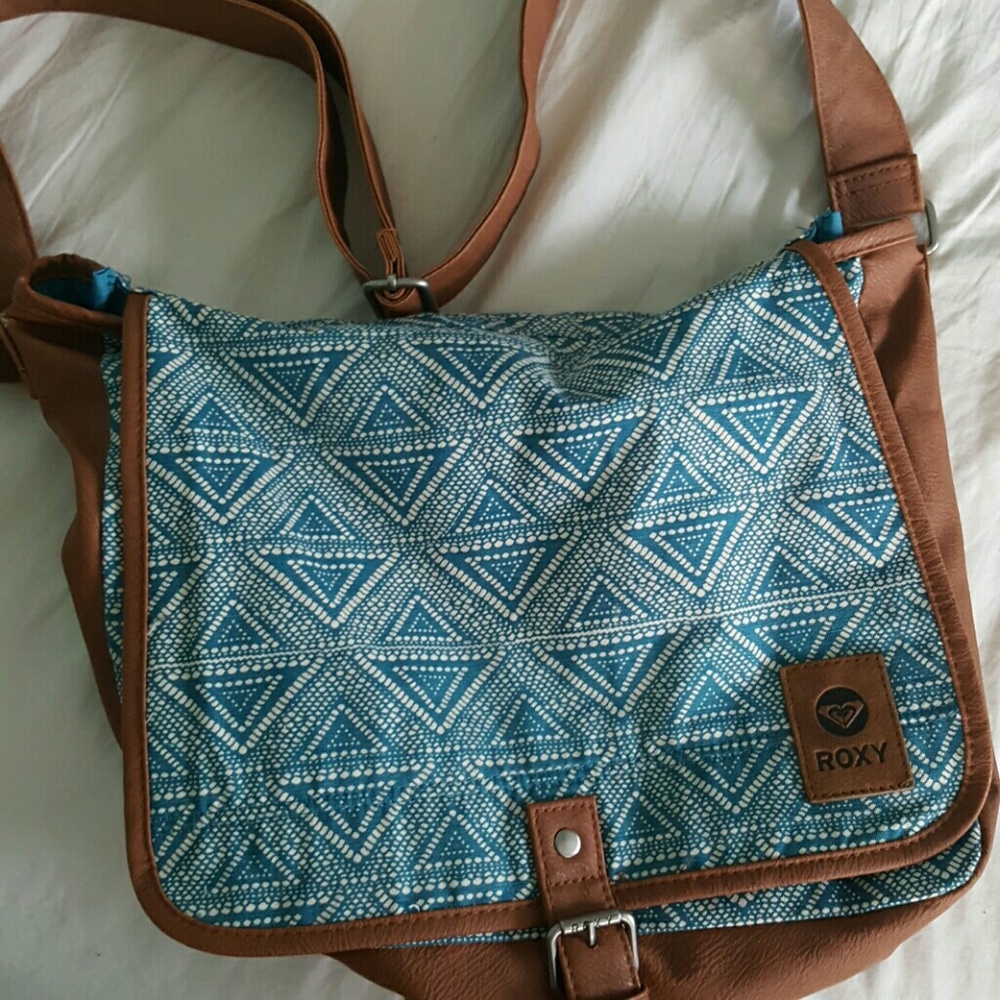 Roxy Aztec messenger bag purse