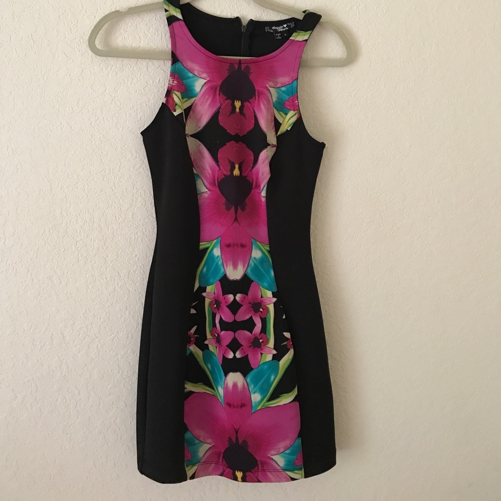 Cute Juniors dress size 5