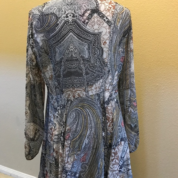 Blouse - Picture 2 of 2