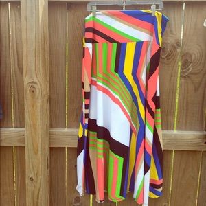 Beautiful multi-color Maxi Skirt!!