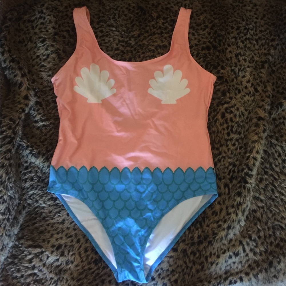 Kling Mermaid Shell One Piece Swimsuit