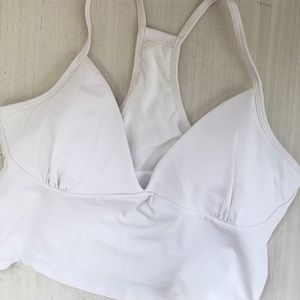 Fabletics Deep V Sports Bra