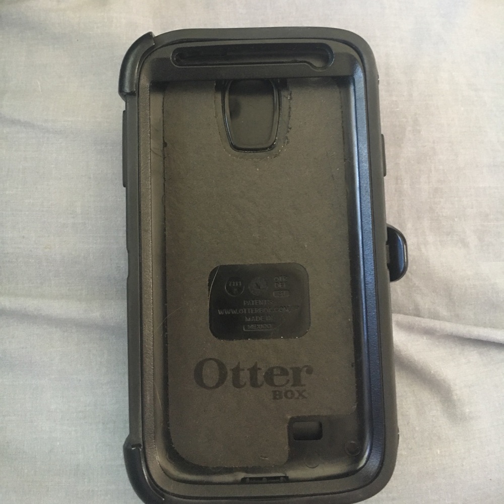 Otter case great shape for LG phone black