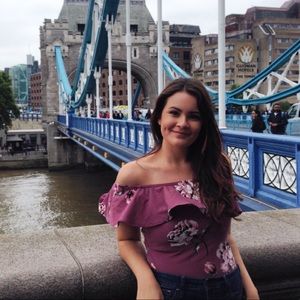 Meet your Posher, Janette