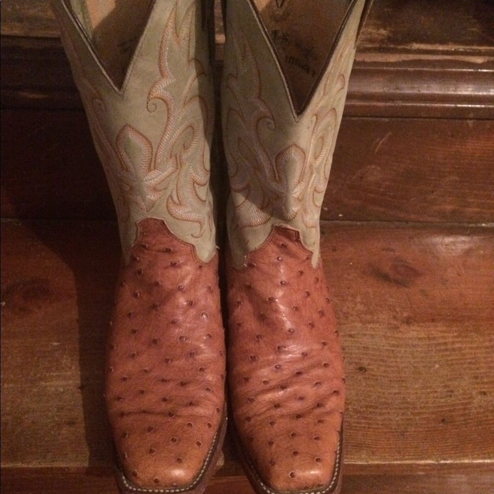 Women Justin Ostrich boots