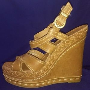Mia platform wedge sandals (size 6)