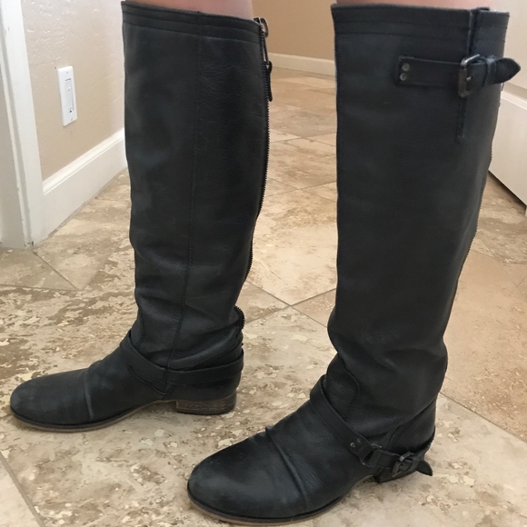 Black Steve Madden Boots - Picture 3 of 5