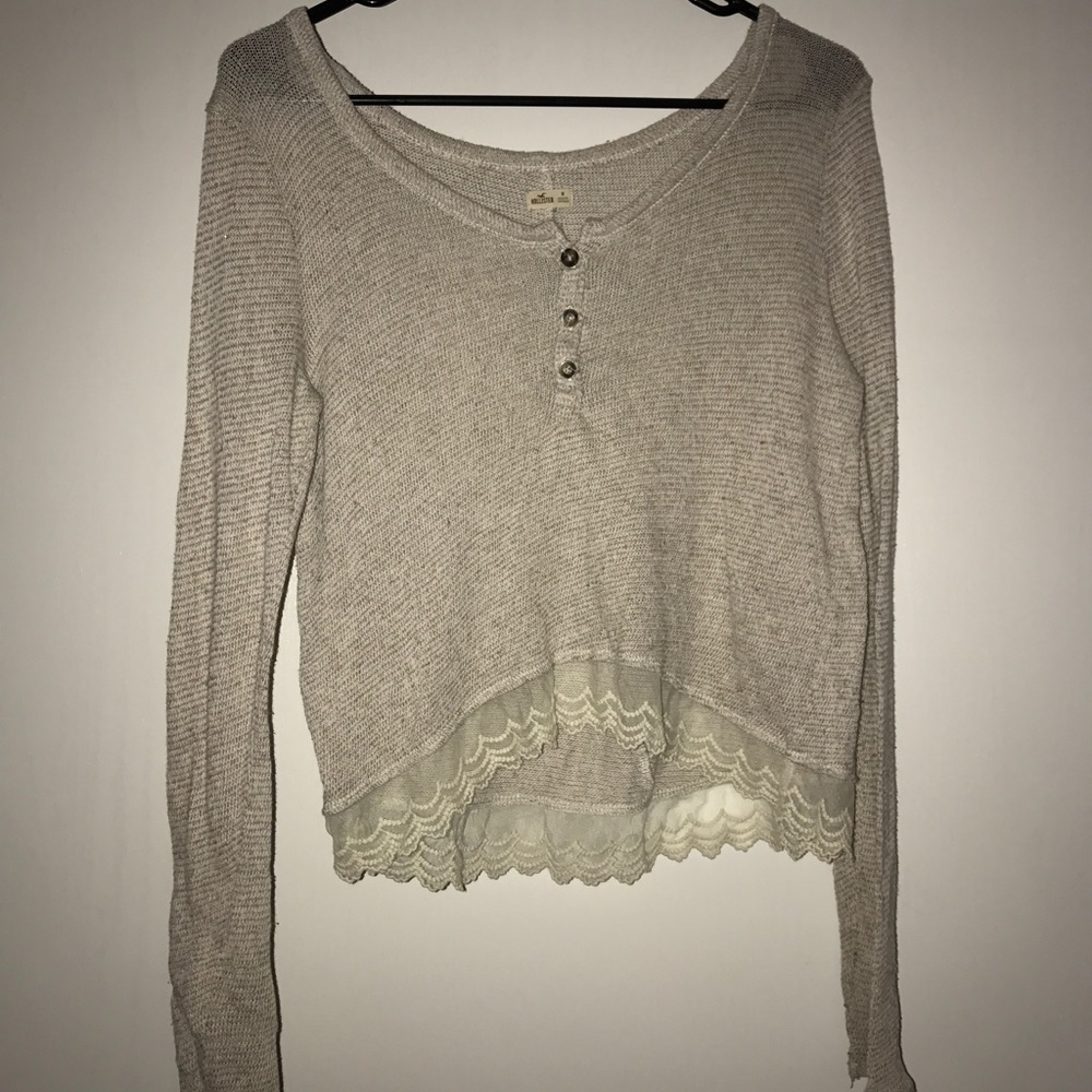 Super cute light long sleeve!!