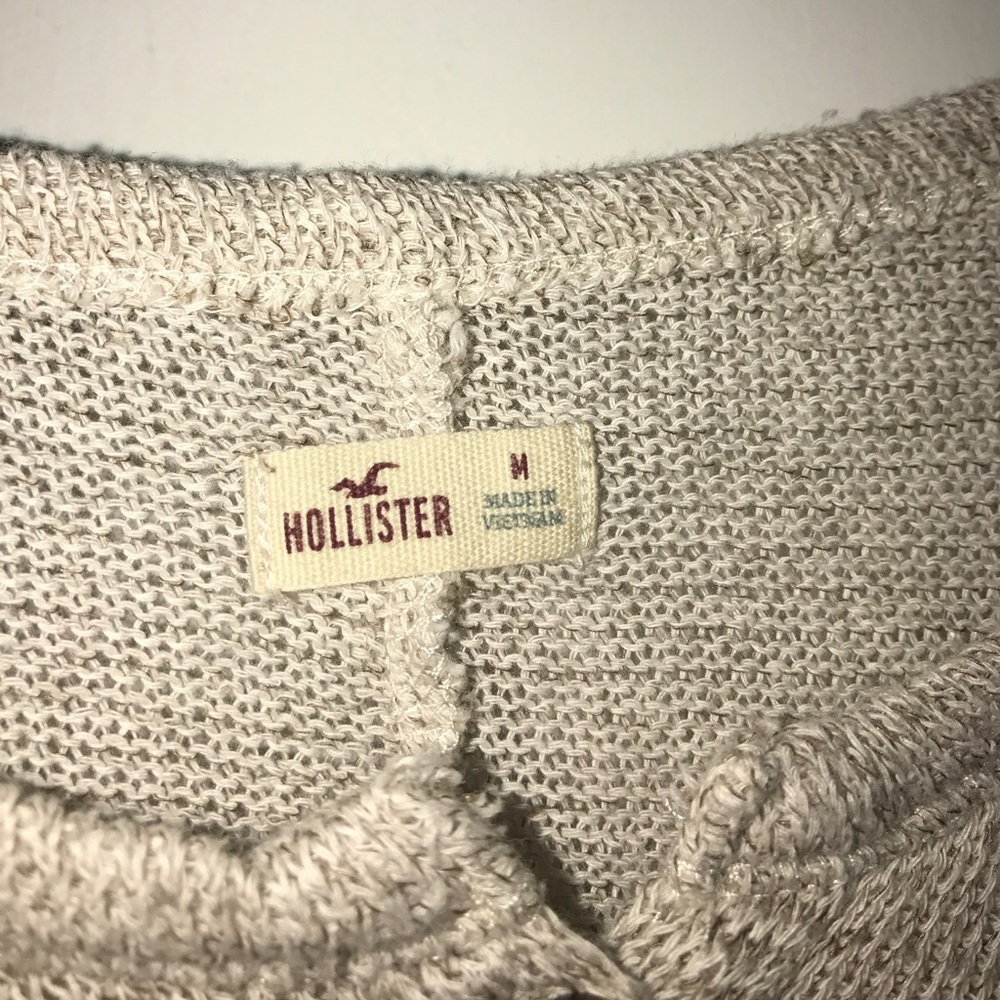 Super cute light long sleeve!! - Picture 3 of 3