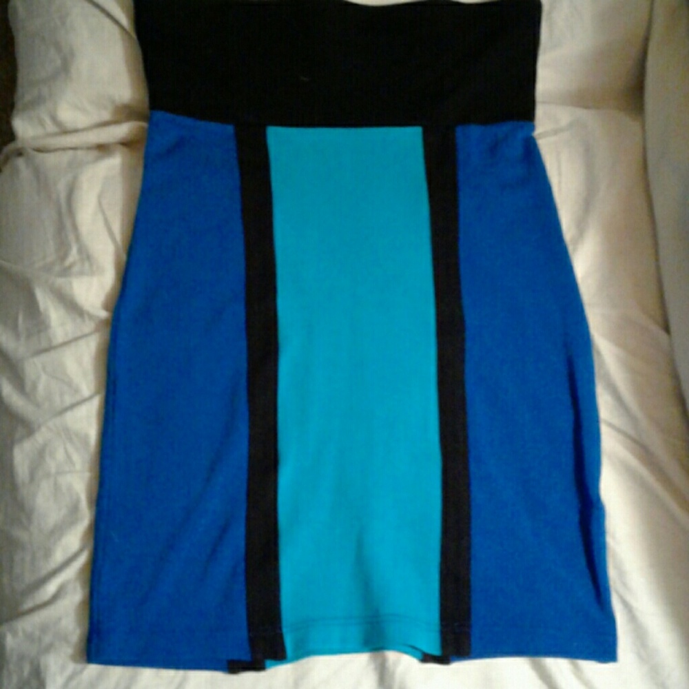 Forever 21 Strapless short mini dress
