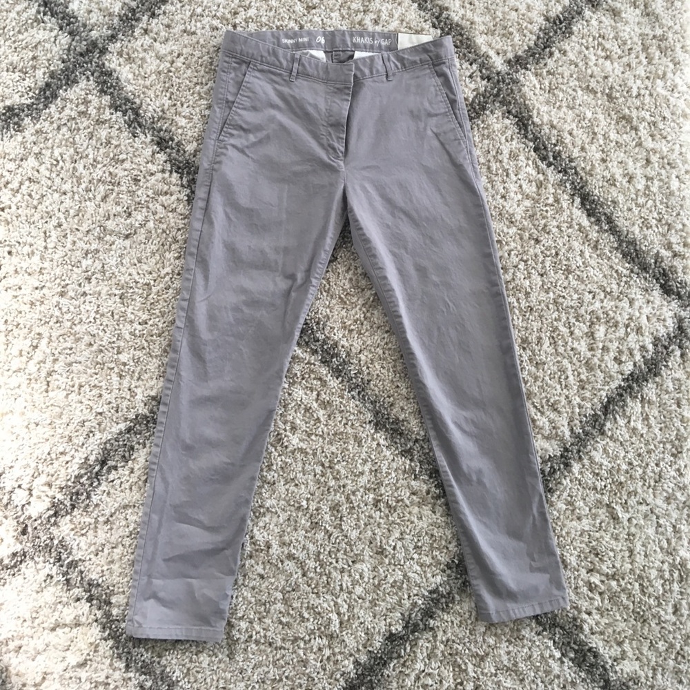 Gap Khakis - Size 6