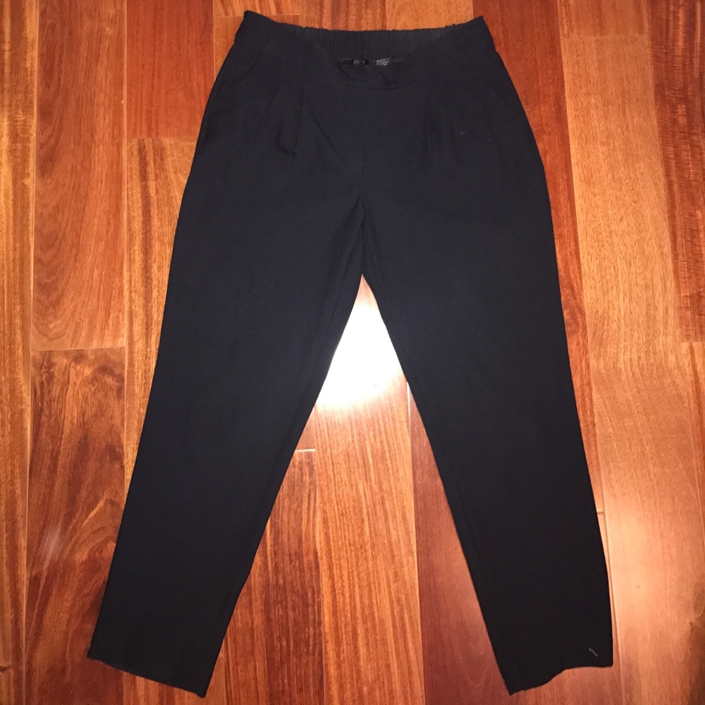 Ankle pants