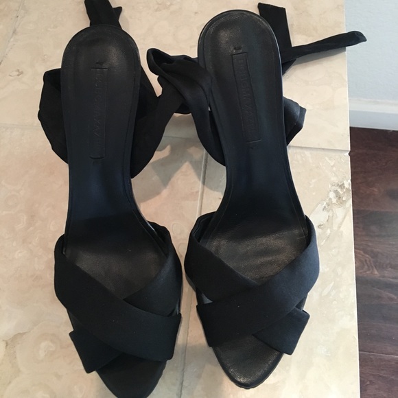 BCBG Max Azria - Picture 2 of 5