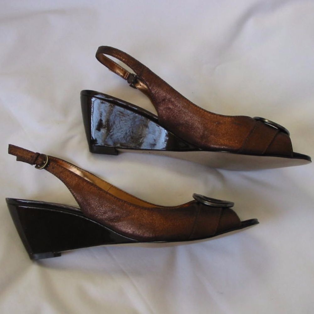 Anne Klein peep toe heel ***3 for $10*** - Picture 2 of 5