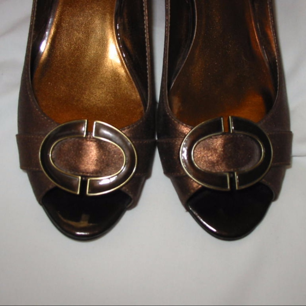 Anne Klein peep toe heel ***3 for $10*** - Picture 3 of 5