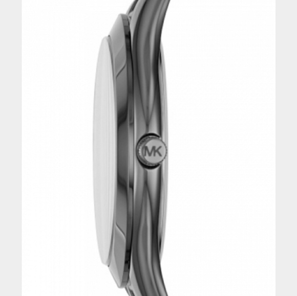 🍃⚘Michael Kors⚘🍃Sexy Runaway Gunmetal Watch - Picture 3 of 7