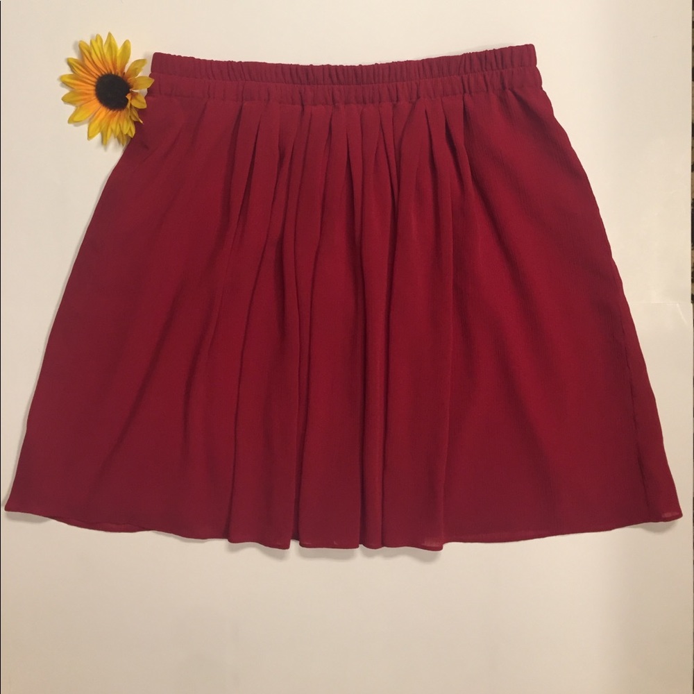 Ann Taylor LOFT Pink Pleated Skirt medium