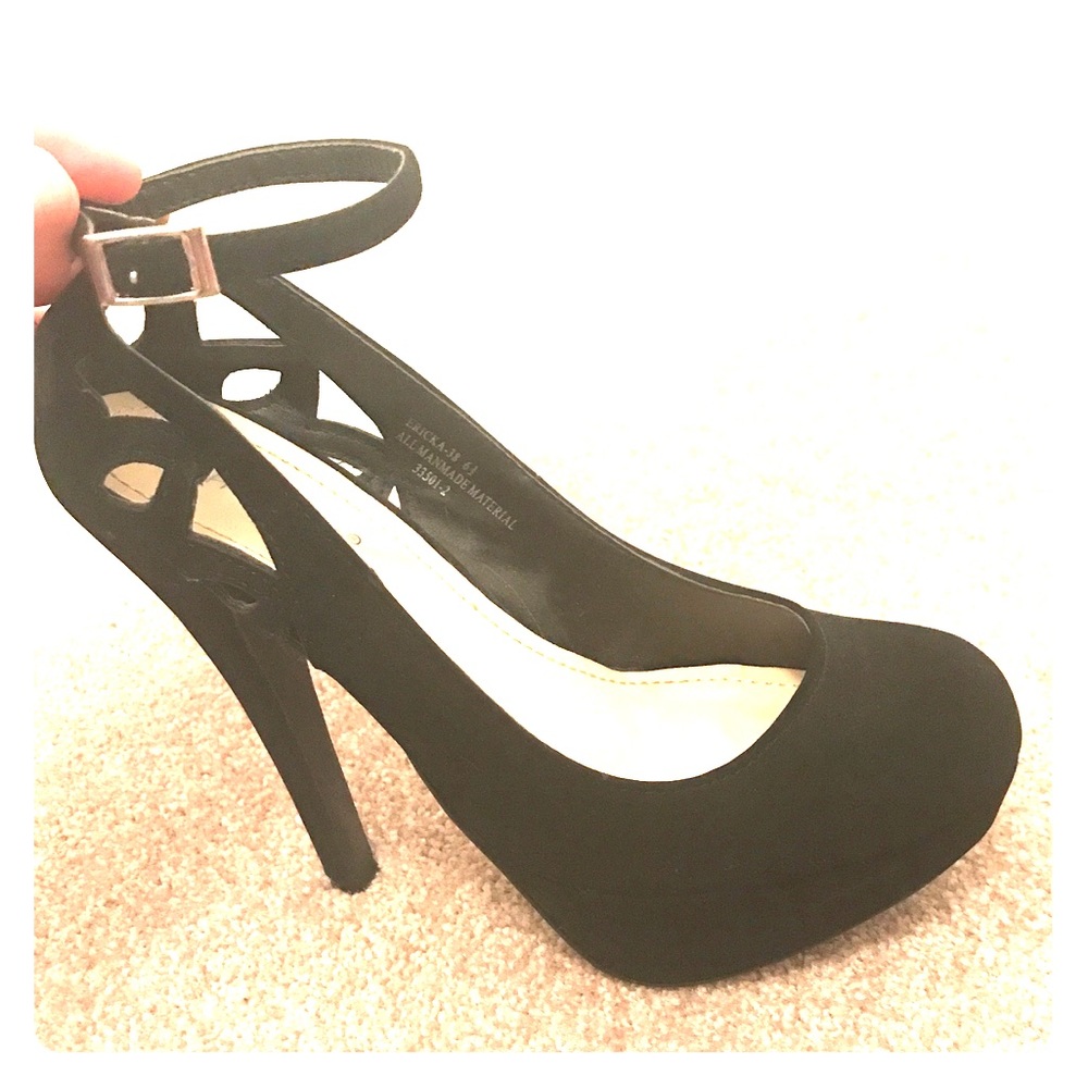 Bamboo ankle strap heel with cut outs