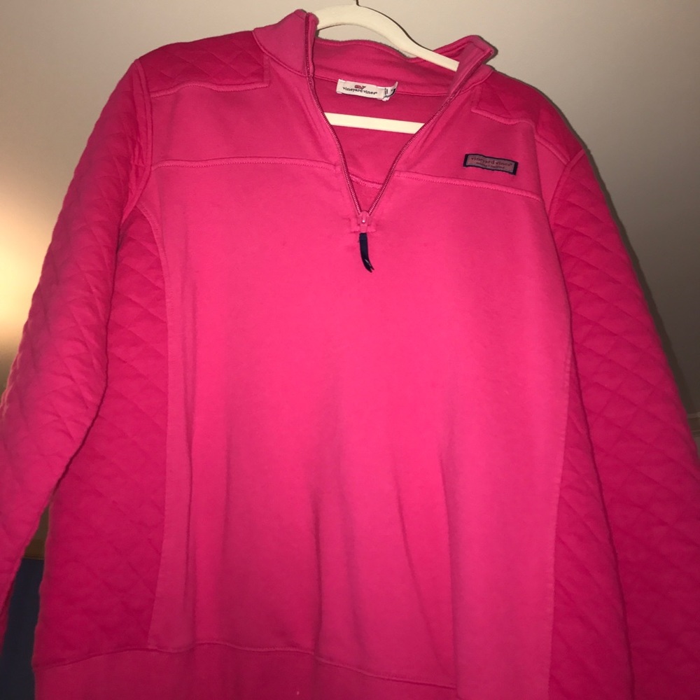 Vineyard vines hot pink quilted shep shirt size XL